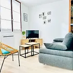 L'escale - 2 Bedrooms - Free Parking & Wifi דירה