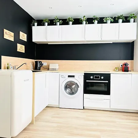 L'escale - 2 Bedrooms - Free Parking & Wifi 아파트